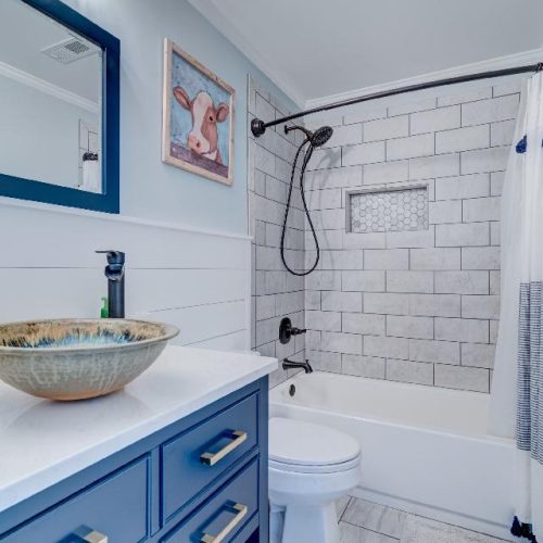 bathroom after being remodeled